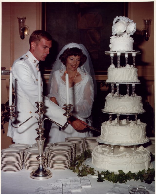 _030_steve_suzette_wedding_steve_suzette_cake.jpg