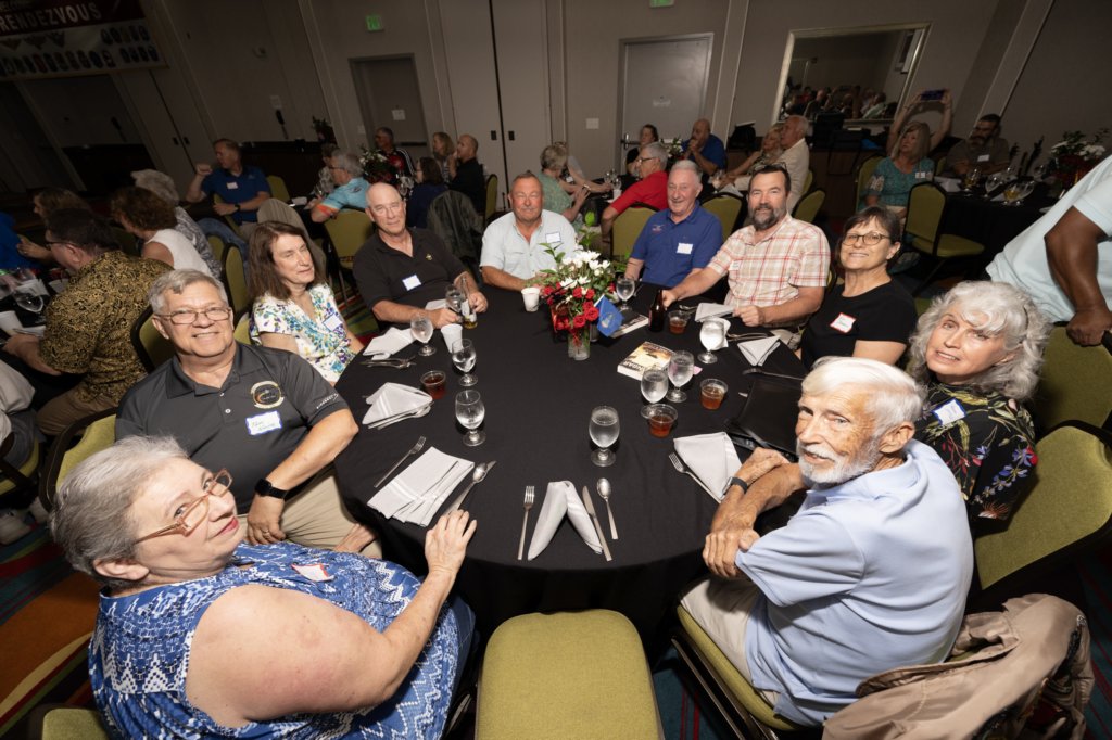 _jgh53rendezvousdinnerphoto65.jpg